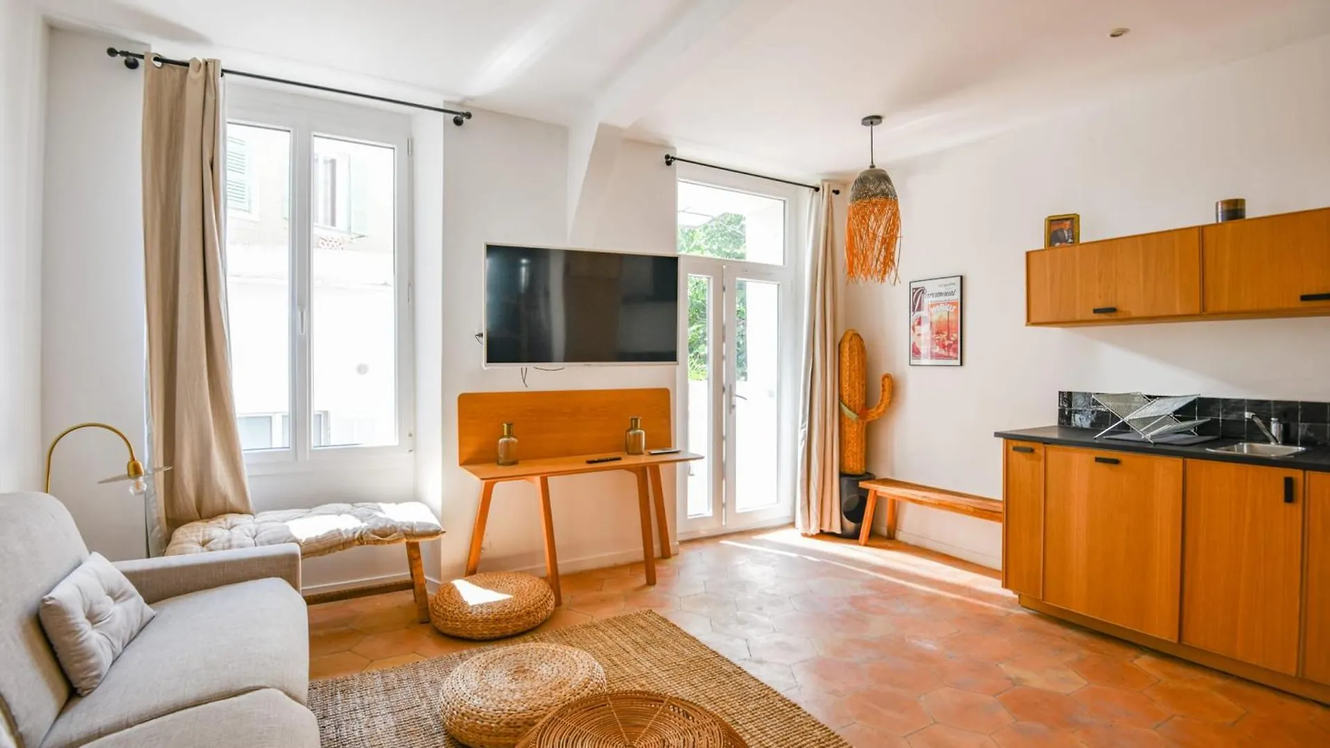Chez Cesar - Appart 2 Ch Avec Clim - Saint-Charles contacts